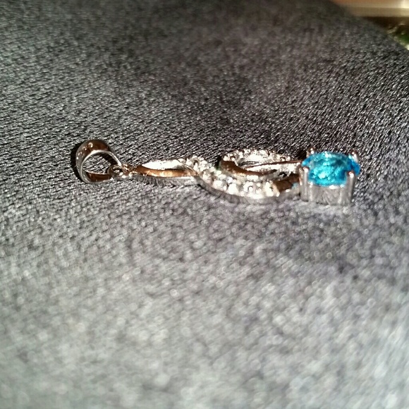 .925 Silver Treble Clef W & Swiss Blue Topaz Pend. - Picture 4 of 7